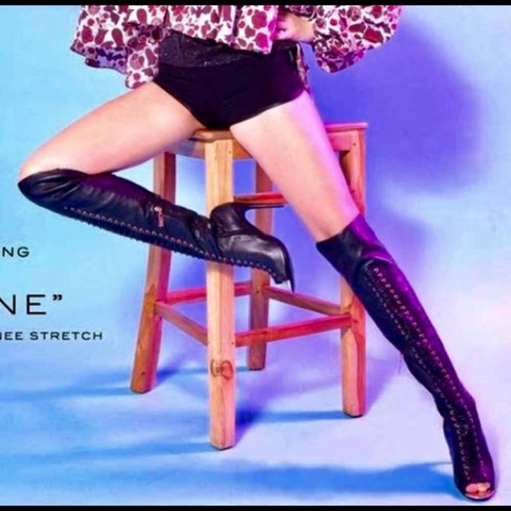 ❤️ 6 HR Sale!! IVY KIRZHNER OTK boots (MSRP:$795!)